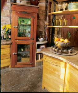 Creative Crescendo: An Artistic Colorado Home Image